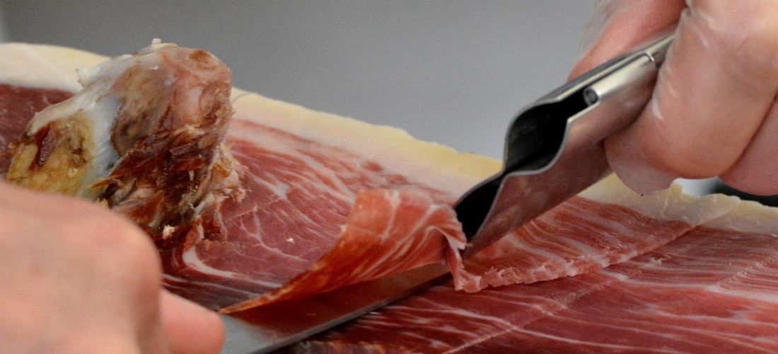 jamon-iberico-95a1f00c6b.jpg